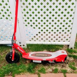 Red Scooter 