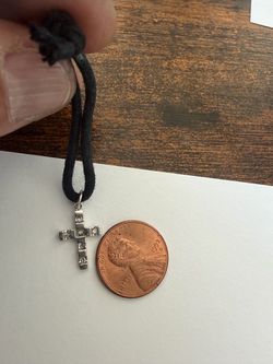 10k White Gold Cross W Diamonds