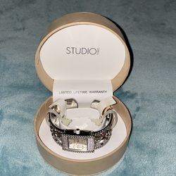 Studio Time Watch