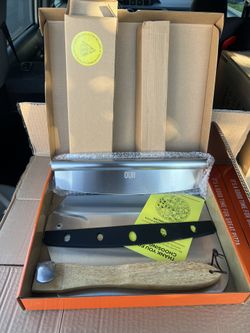 Brand New OUII Aluminum Pizza Peel Metal（Pizza Cutter and Pizza Spatula)