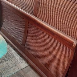 Solid Wood Queen Bed