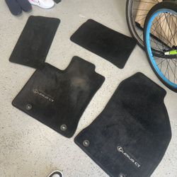 OEM LEXUS CT200h Floor Mats