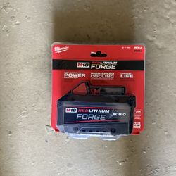 Milwaukee Battery 12