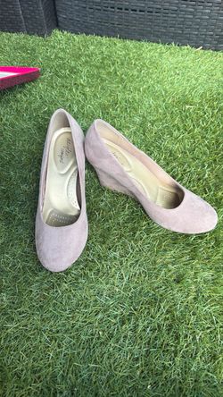 Women Shoes Size 9