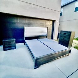 5 Piece King Sized Bedroom Set