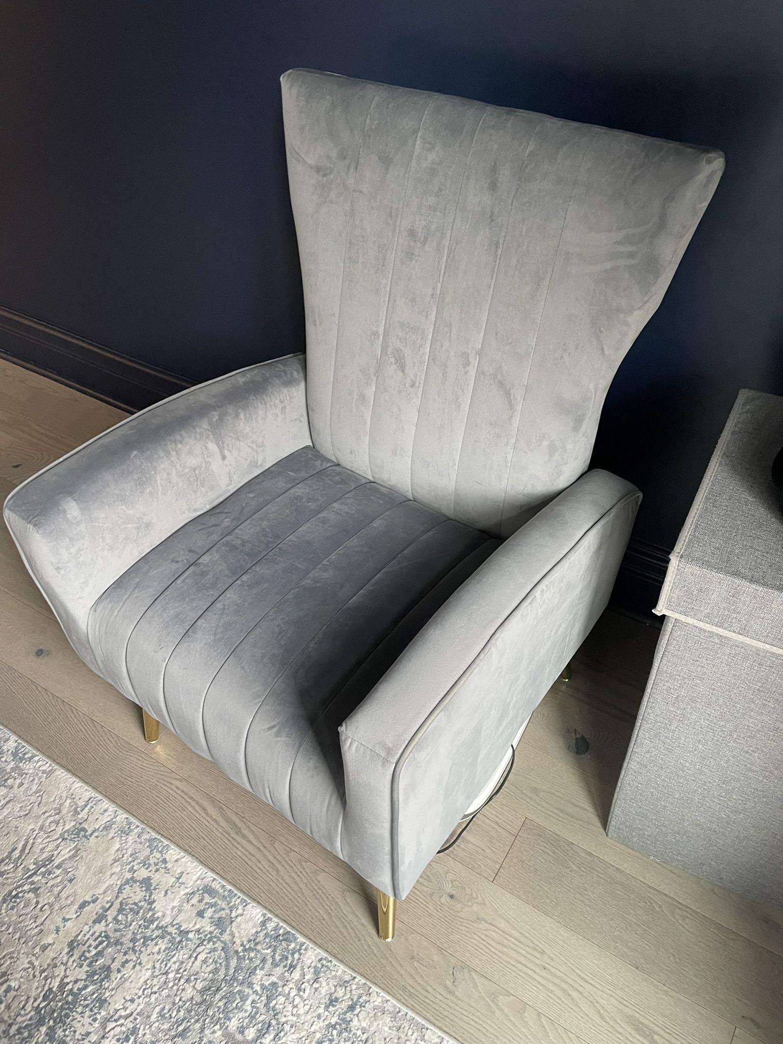 Gray chair