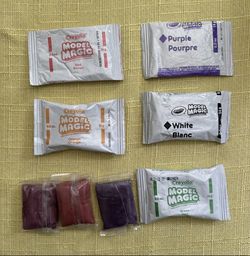 Crayola Model Magic 5 Packages Unopened + 3 Unbranded Clay Packages Assorted