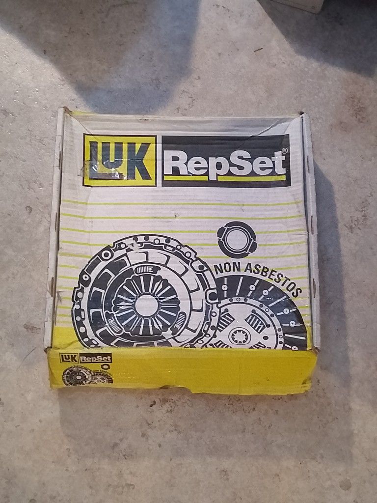 🔥 Clutch Kit -PRICE REDUCEDOnly 50 Fits Mazdaspeed 3/6 + Classic Hondas 🔧