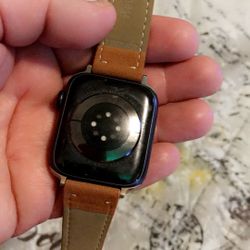 6 Series Apple Watch 44mm For Parts Only 