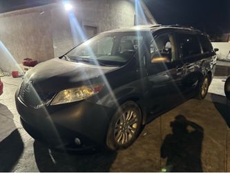 2013 Toyota Sienna