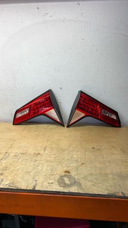 2015-2020 Honda HR-V Tail Lights. OEM PAIR.