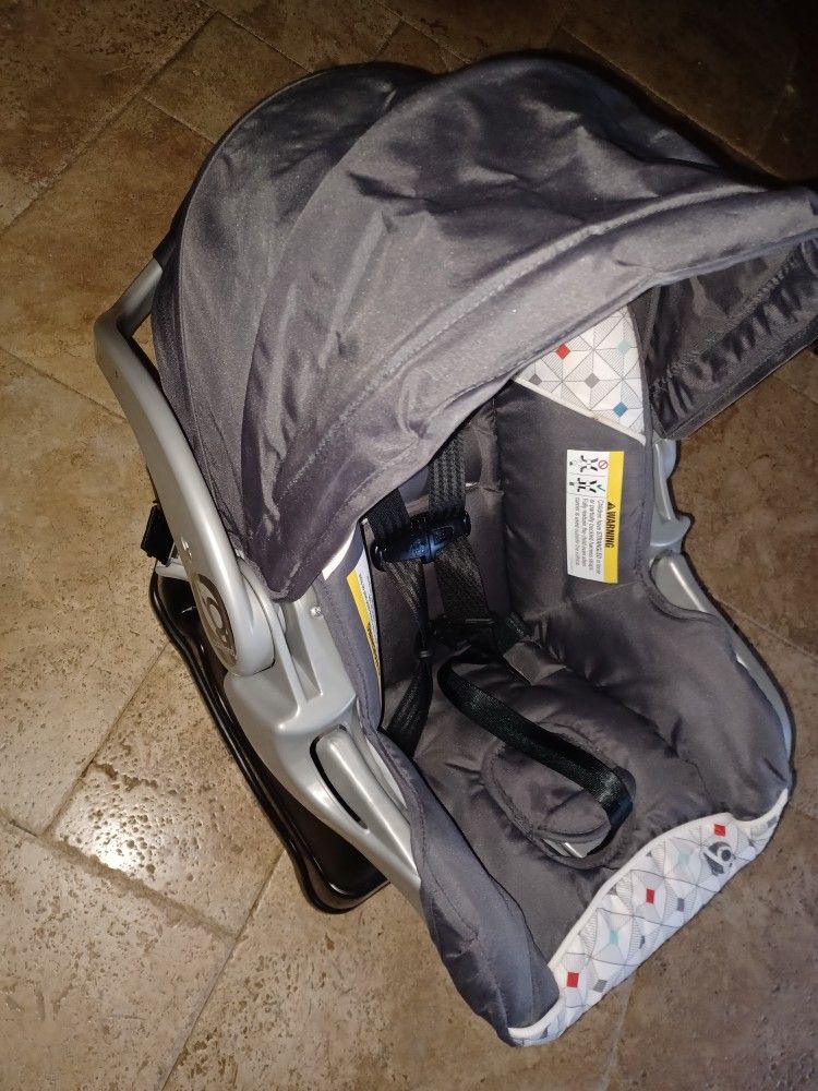 Infant Car Seat BRAND NEW