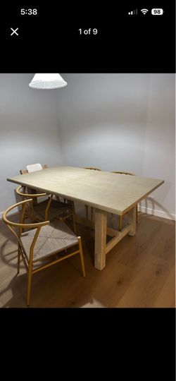 Contemporary Wooden Rectangular Dining Table