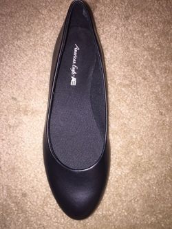 American Eagle flat shoes size 6. $10