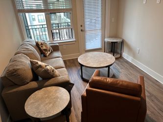 Ashley Furniture Darthurst Coffee Table Set (3-Piece) – Like New