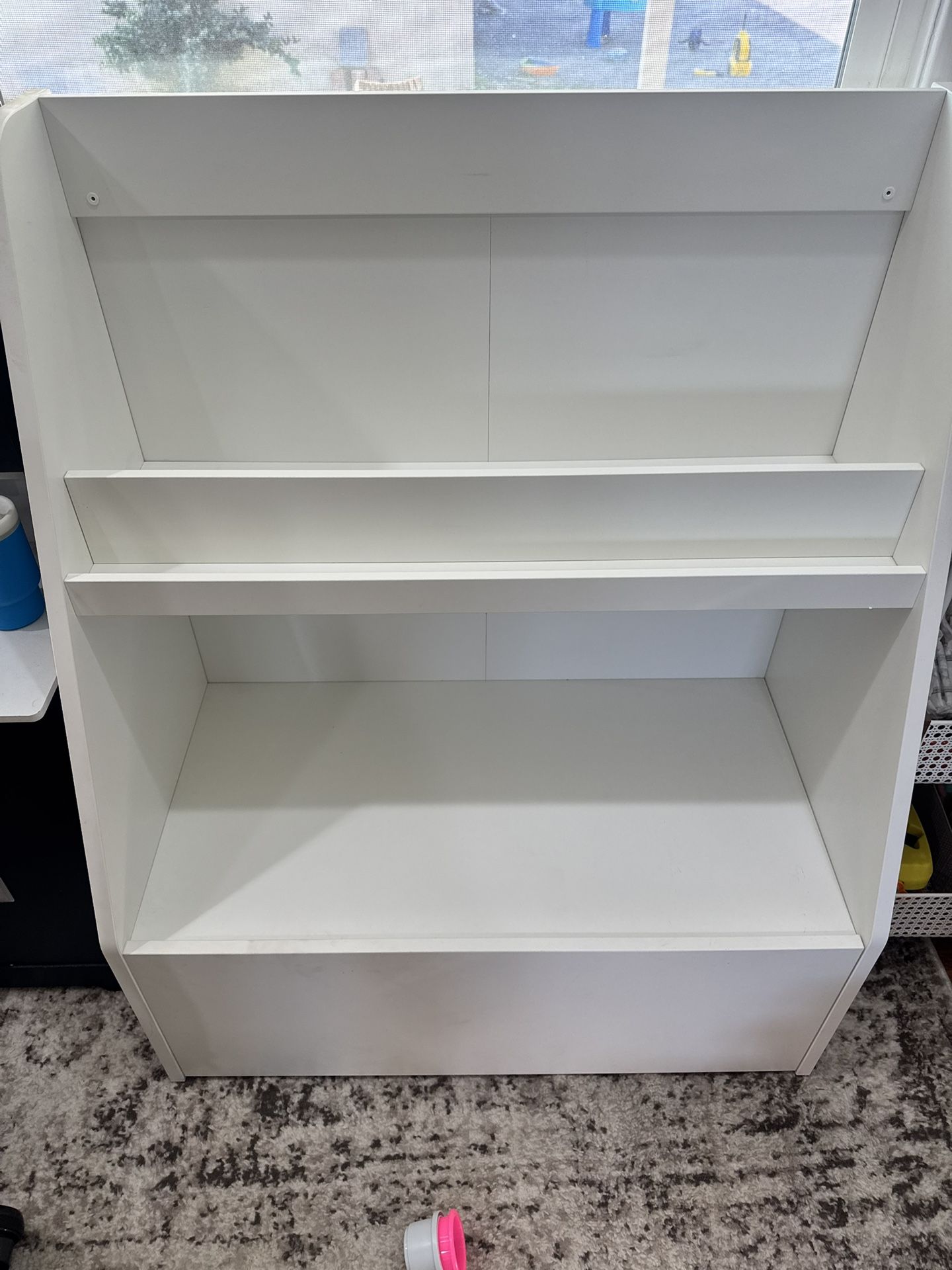 Kids Book/toy Shelf