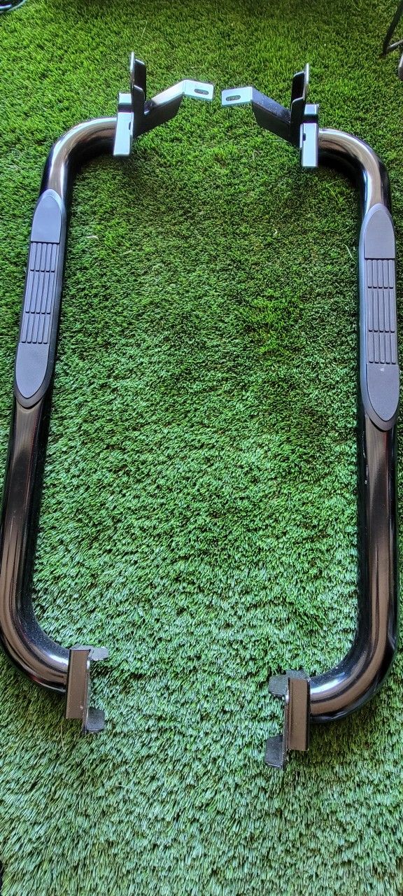 Side Steps For 2020 Dodge Ram 1500 2door for Sale in Spring Hill, FL