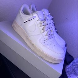White Nike Air Force Shoes 