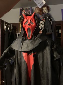 Ghostface Devil Hanging Prop