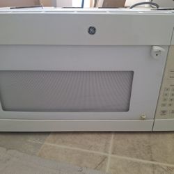 Microwave + Dishwasher 