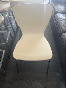White Dining Chairs (4)