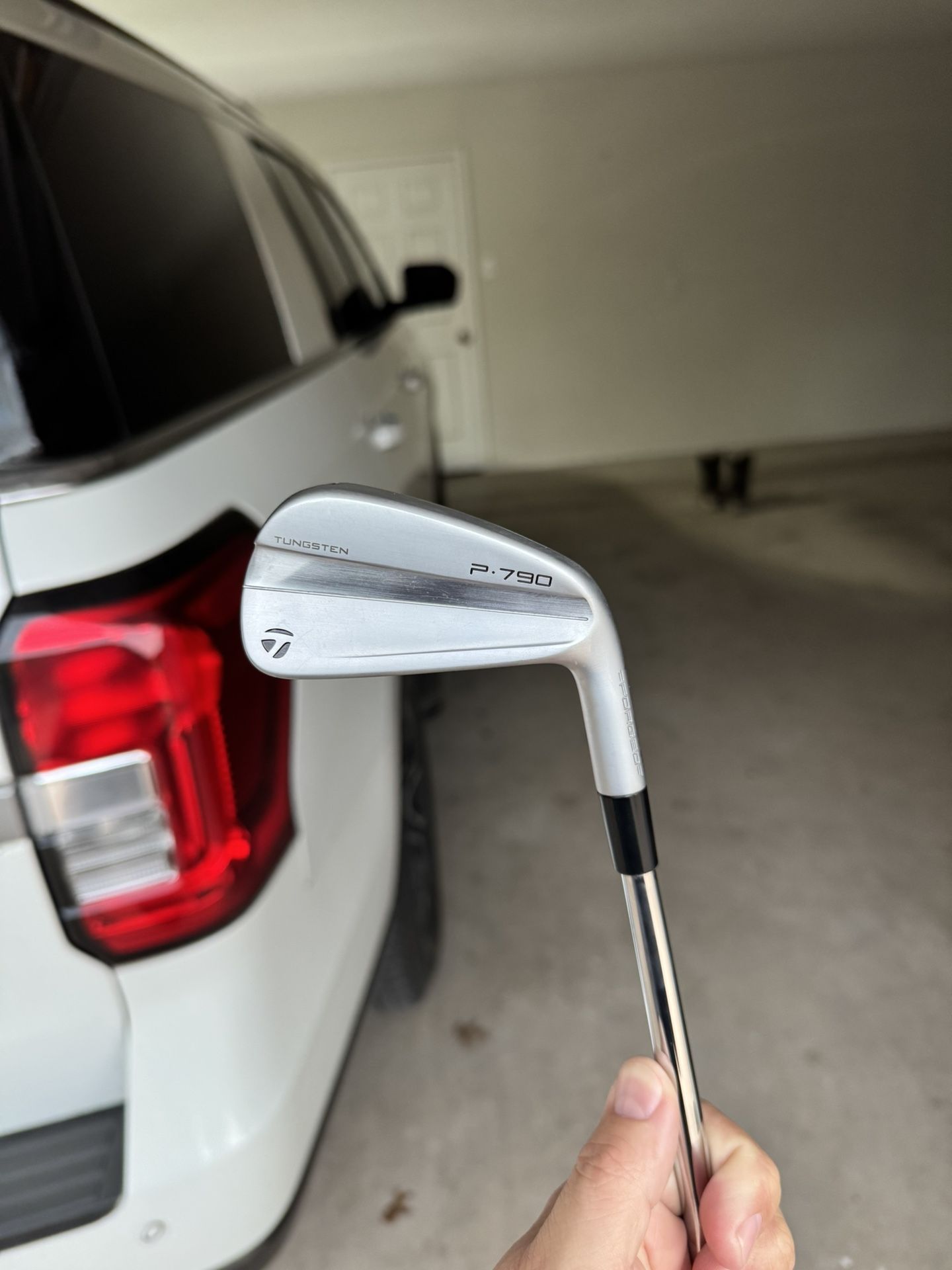 Taylormade P790 Golf Iron Set