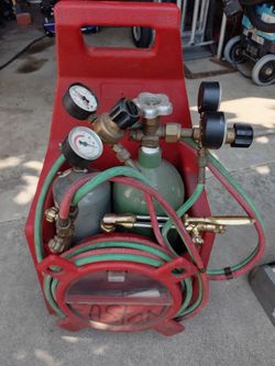 Oxygen/ acetylene welding / cutting torch