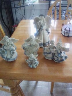 "Sarah's Angel's figures