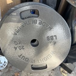 Two Sets Of Weight It Out Slim Pair Of 45s Brand new (4 Total)