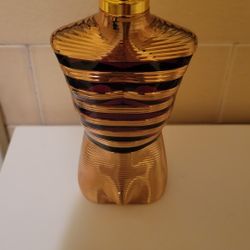 Selling 3 Colognes Hmu