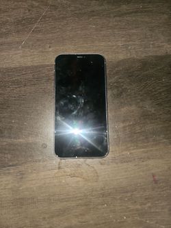 Apple iPhone 11 White 64GB - AS IS - For Parts or Repair
