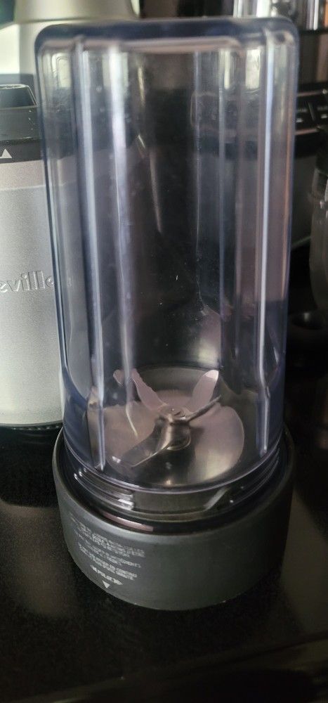 MINI BLENDER BREVILLE BOSS TO GO