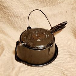 Vtg Griswold American No 8 Cast Iron Waffle Iron w/ High Round No 88 Base