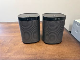Sonos Play:1 Speakers x2