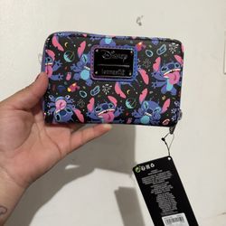 Loungefly Disney Space Stitch wallet