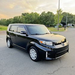 2014 Toyota Scion xB