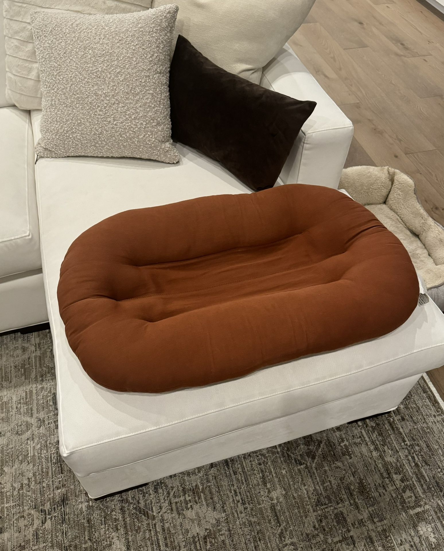 Snuggle Me Infant Lounger