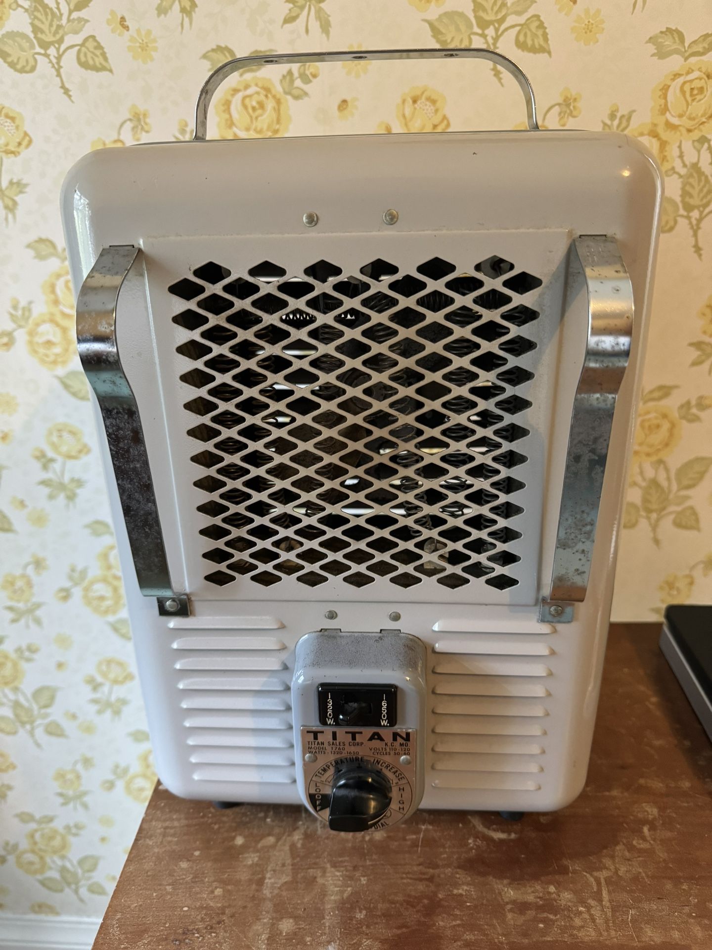 Rival outlet Titan heater