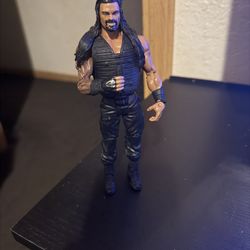 Basic Series 54 Roman Reigns Figure 