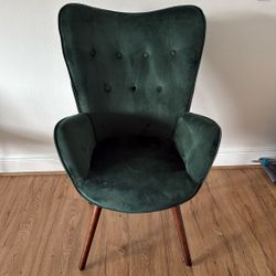Green Velvet Chair 