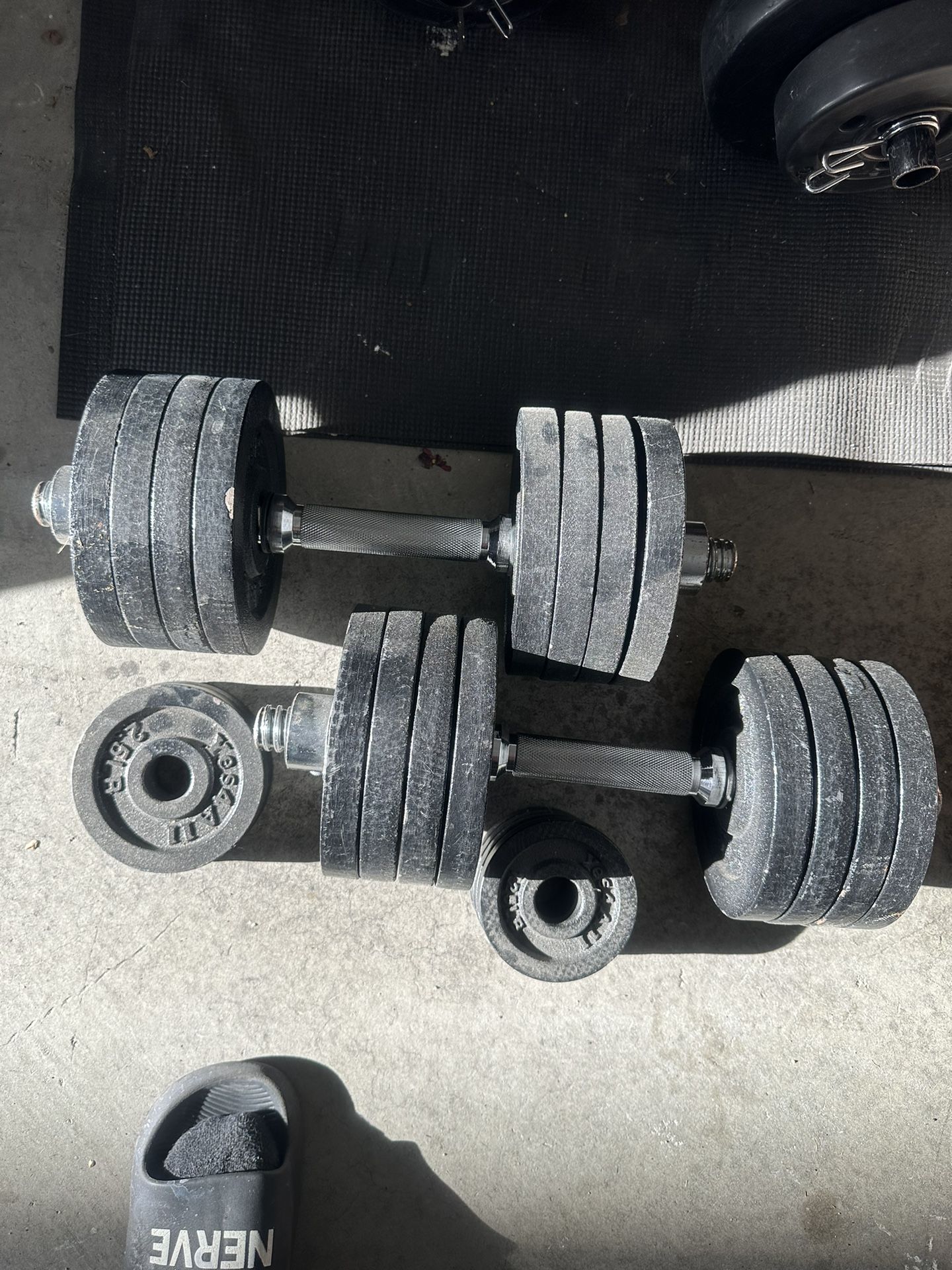 Dumbbell And Bench 