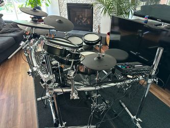 TD-27KV2 V-Drums Kit with extras