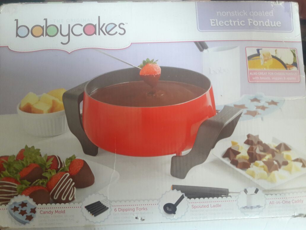 Baby Cakes Chocolate or Cheese Fondue Warmer