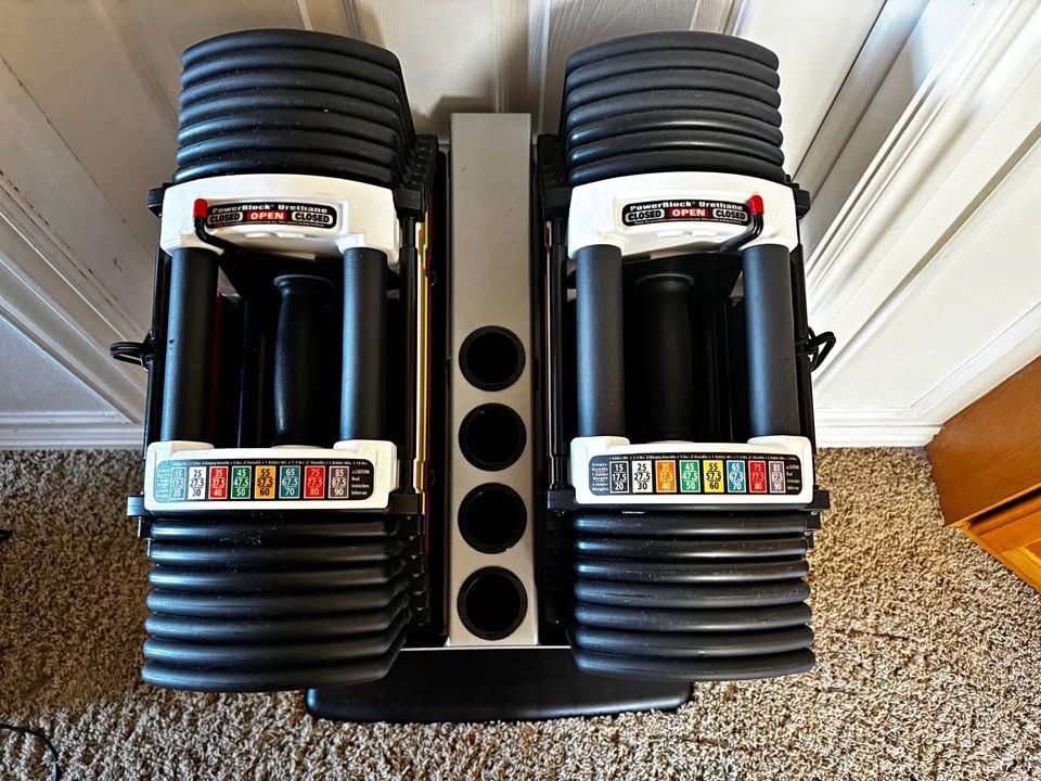 Adjustablee Dumbbellls