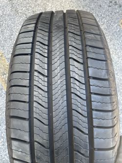 1- Michelin 235/65/16 Used Tire