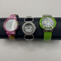 Wincci Quartz Cuff Ladies Wristwatches Set Of 3- Pink Flowers,silver, Green 