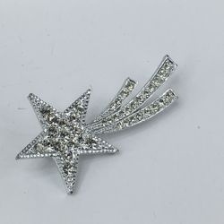 SILVER TONE RHINESTONE BROOCH #A002