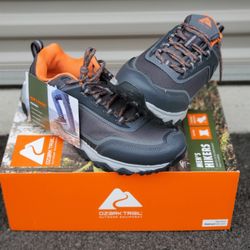 Ozark's Trail Size 10 Mens Shoes