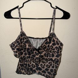 leopard crop top