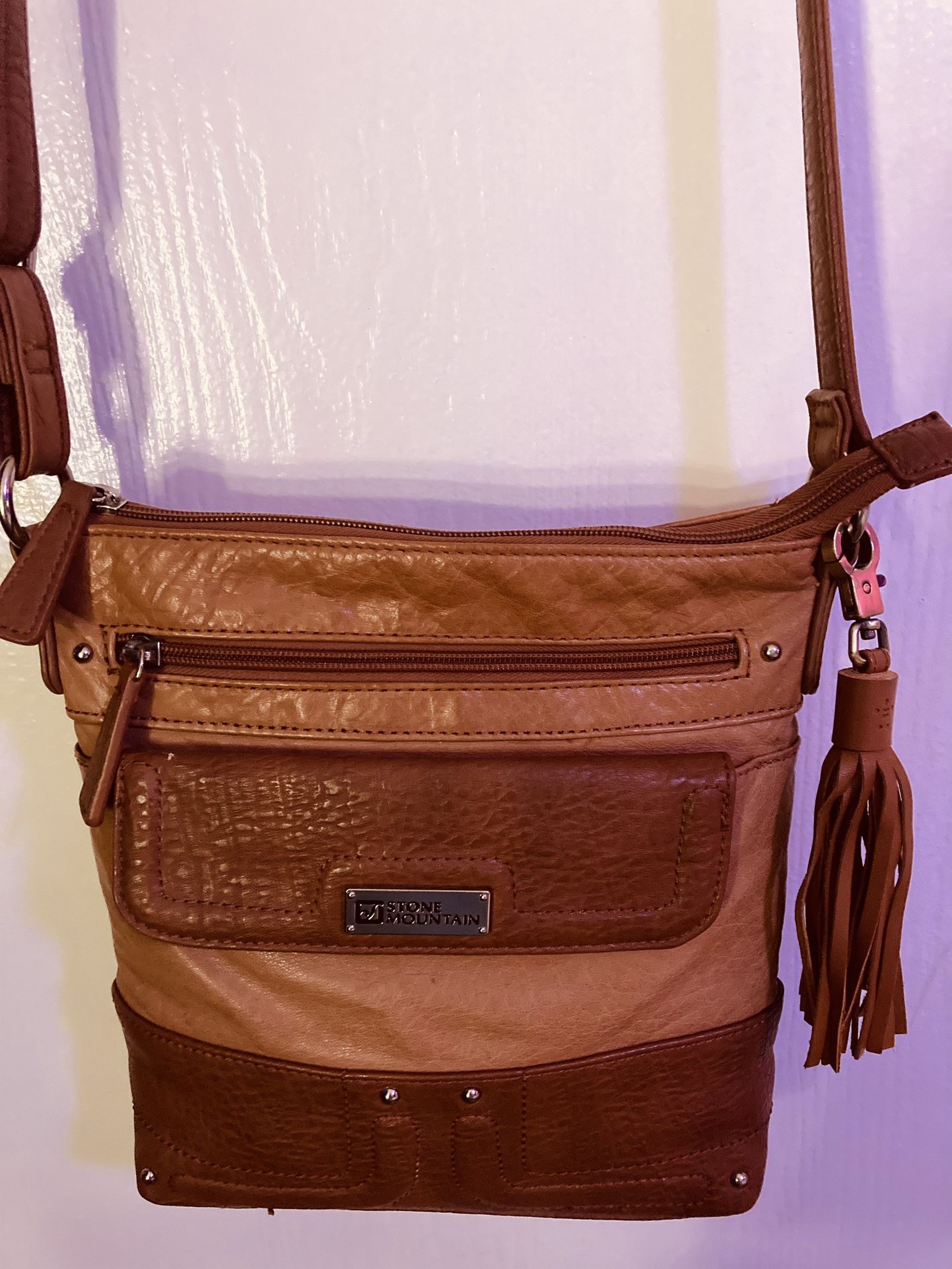 Stone Mountain Leather Purse
